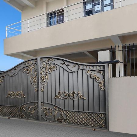 فندق Super Collection O Danapur Near Railway Station باتنا المظهر الخارجي الصورة