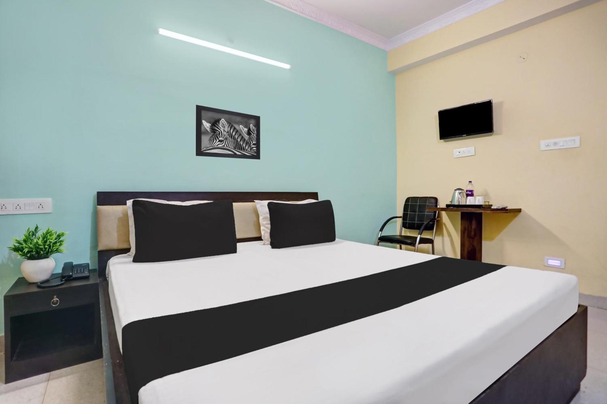 فندق Super Collection O Danapur Near Railway Station باتنا المظهر الخارجي الصورة