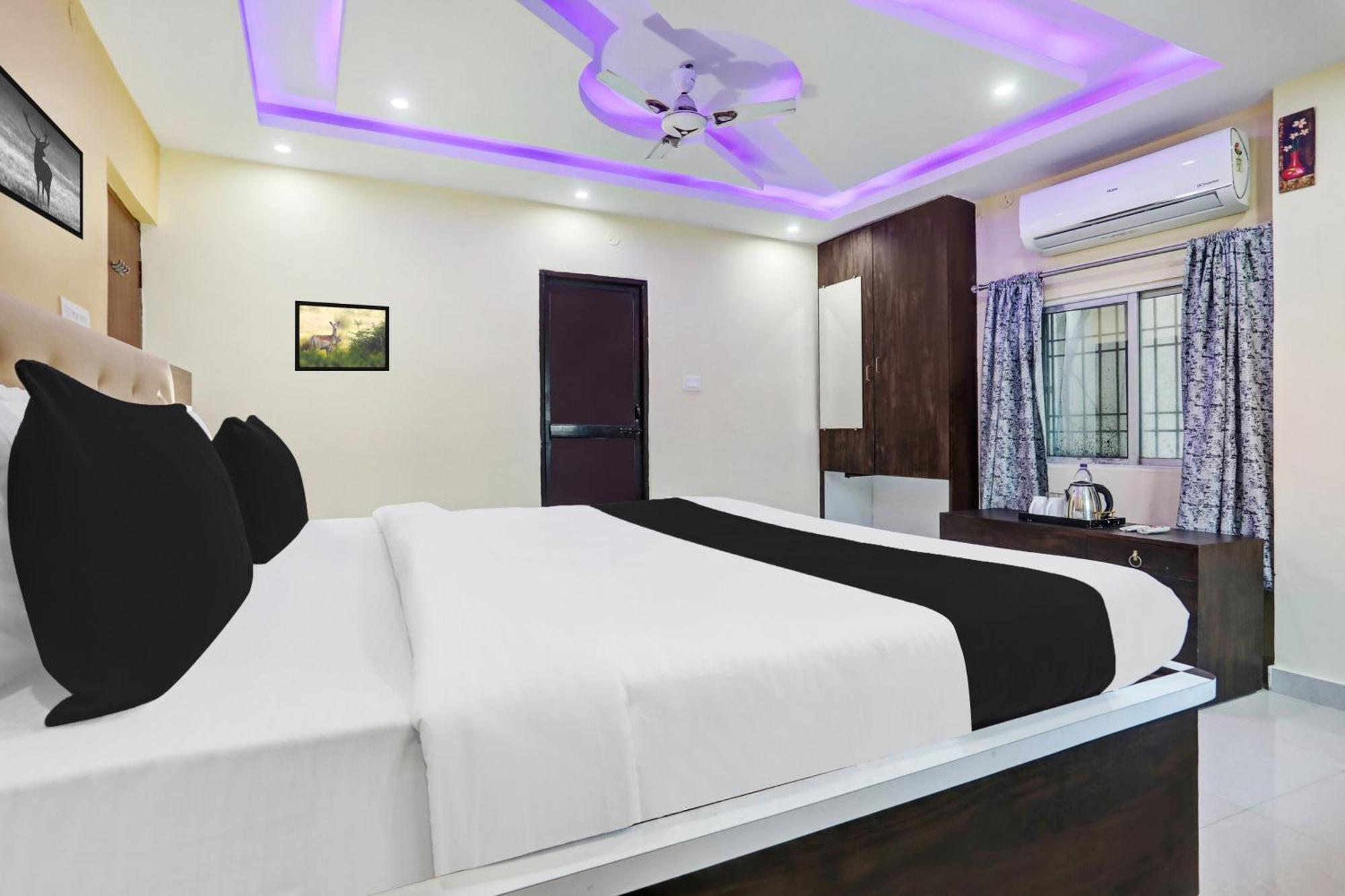 فندق Super Collection O Danapur Near Railway Station باتنا المظهر الخارجي الصورة